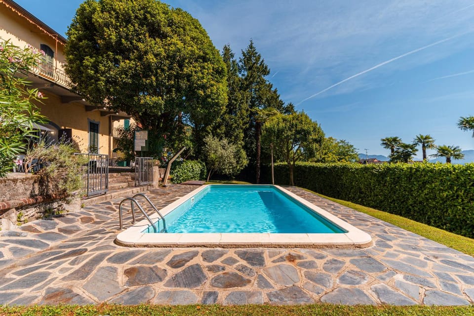 VSC Apartment - Appartamento in villa storica vista lago e piscina Apartment in Piedmont