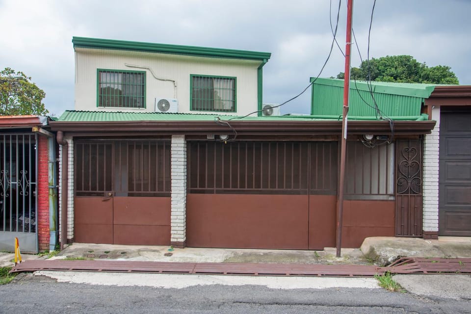 Property building, Street view