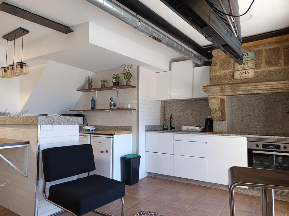 Kitchen or kitchenette, oven, stove
