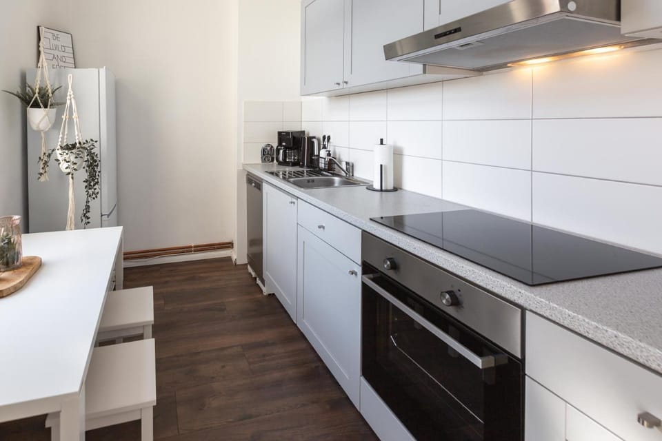 Kitchen or kitchenette, dishwasher, pet friendly, stove