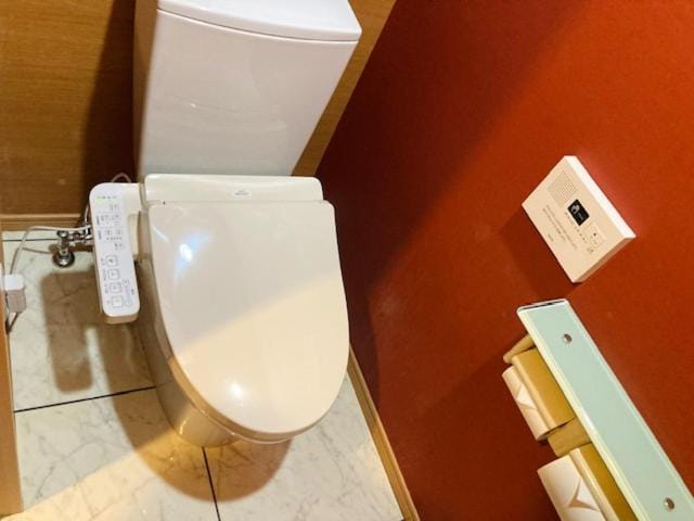 Toilet