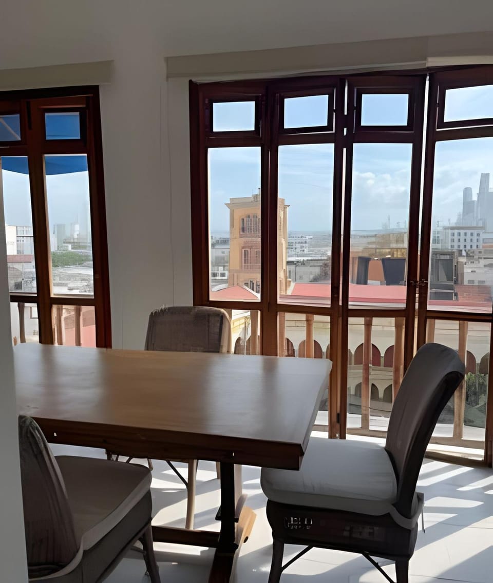 View (from property/room), Balcony/Terrace, Dining area