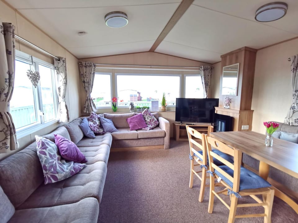 Snowdonia Sunbeach Holiday Sea and Mountain view House in Wales