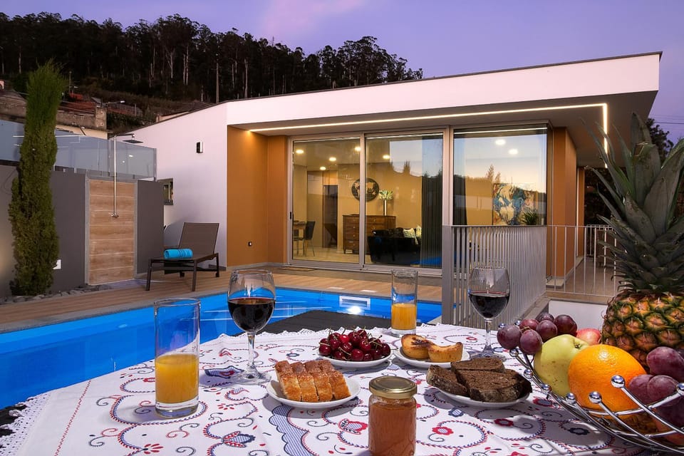 Dining area, Swimming pool, Sunset