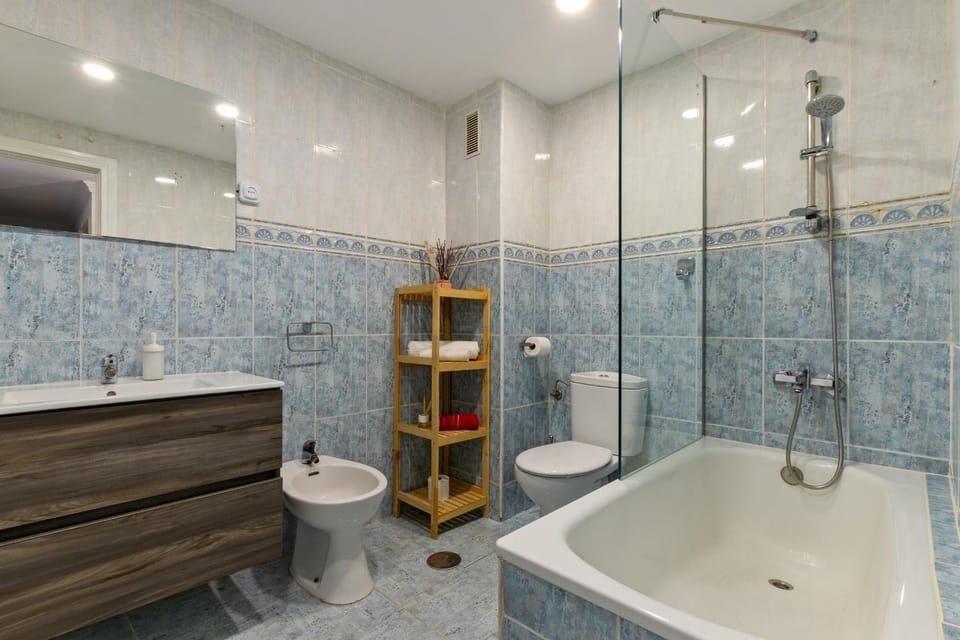 "El REBALAJE"Parking playa 550 m centro 1,8km Apartment in Malaga