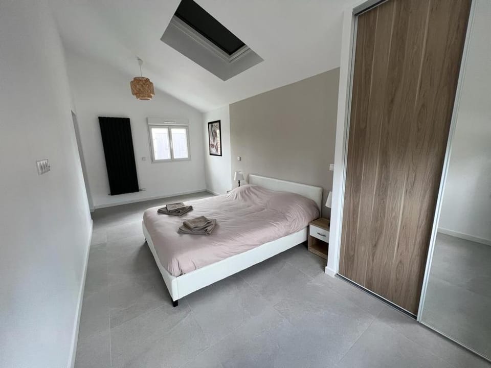 Maison Rénovée Aux Portes Du Circuit Des 24h House in Pays de la Loire