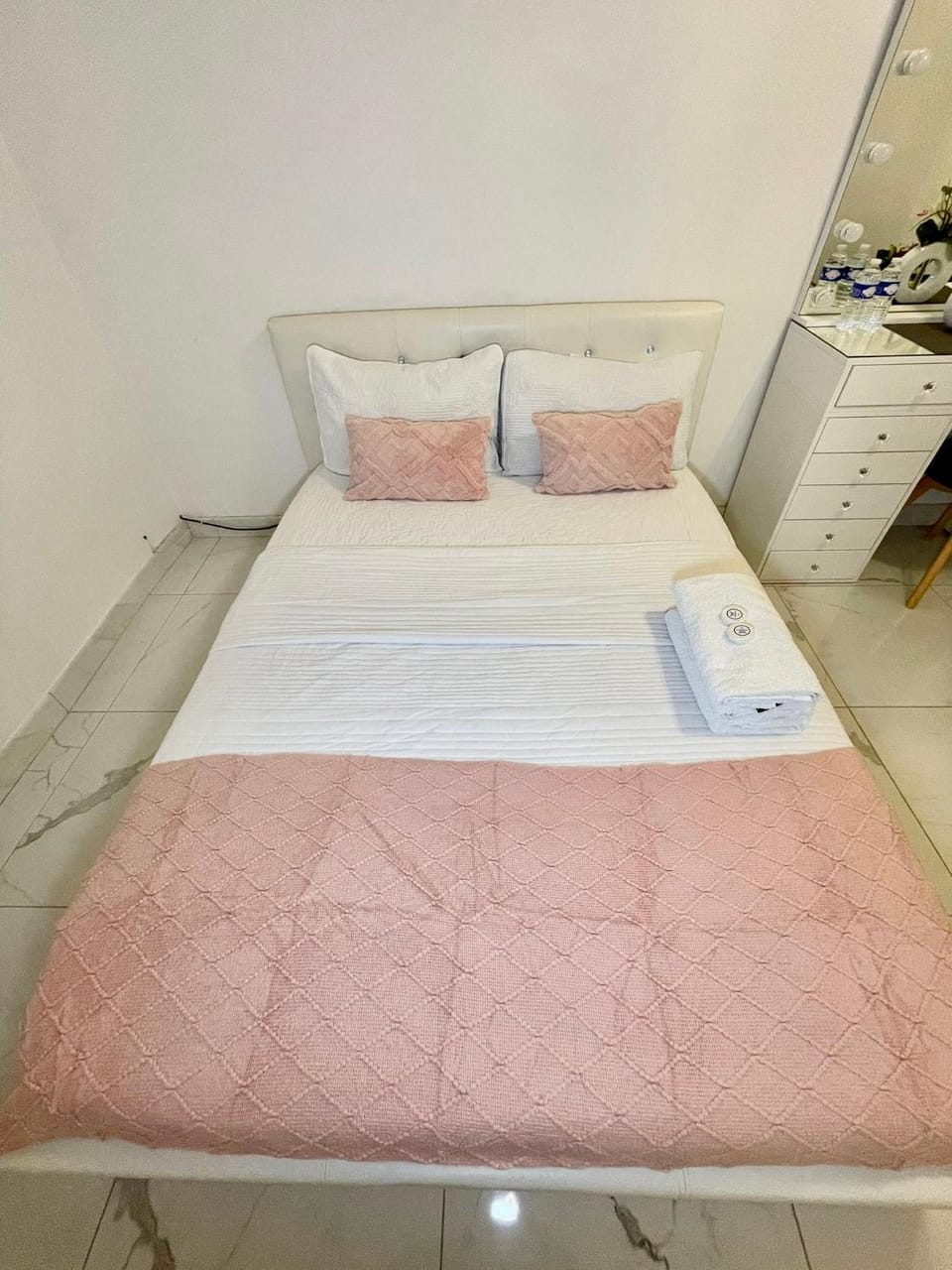 Agréable chambre Vacation rental in Île-de-France