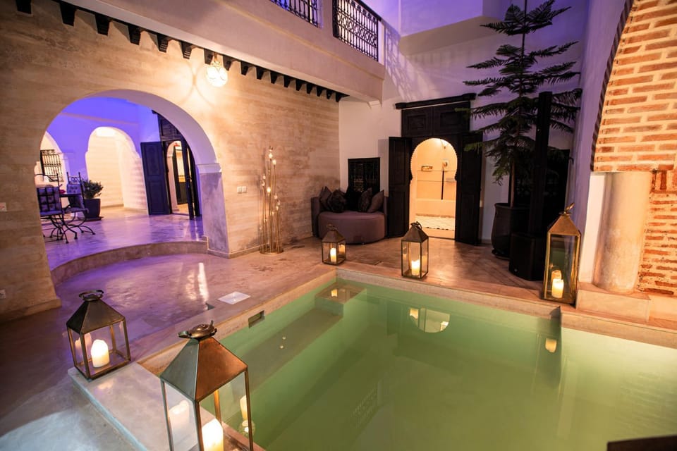 Property building, Patio, Patio, Restaurant/places to eat, Spa and wellness centre/facilities, Swimming pool