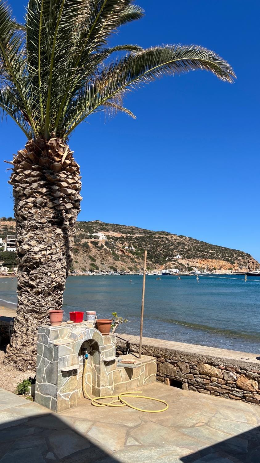 Petradi Residence Sifnos Apartment hotel in Milos
