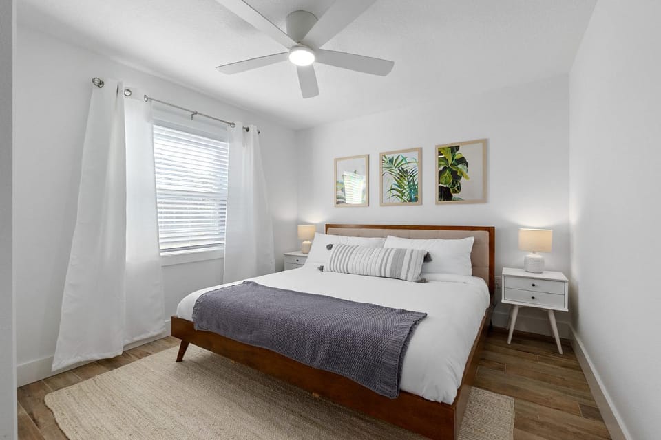 Duneside Bliss - Steps to the Ocean & Mins to DT Apartment in Saint Augustine Beach