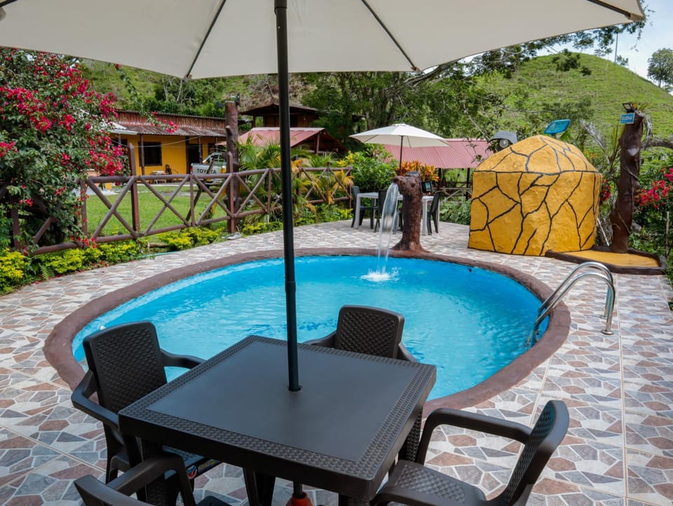 Swimming pool
