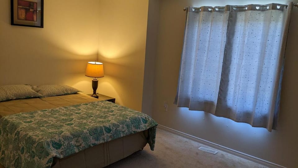The Warm Welcome Suite Vacation rental in Welland