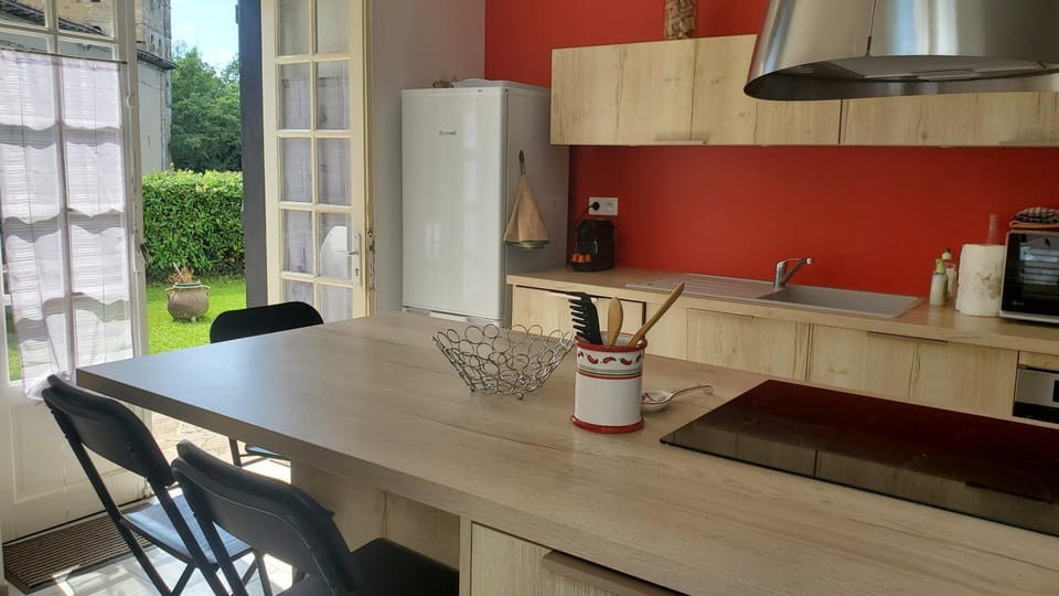 Logement calme et authentique à Espelette Apartment in Espelette