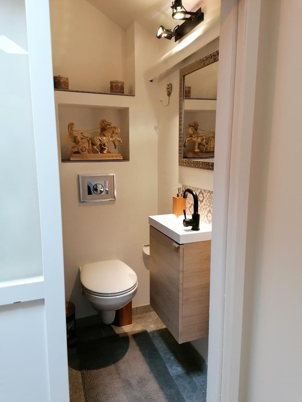 Style loft au calme Vacation rental in Île-de-France