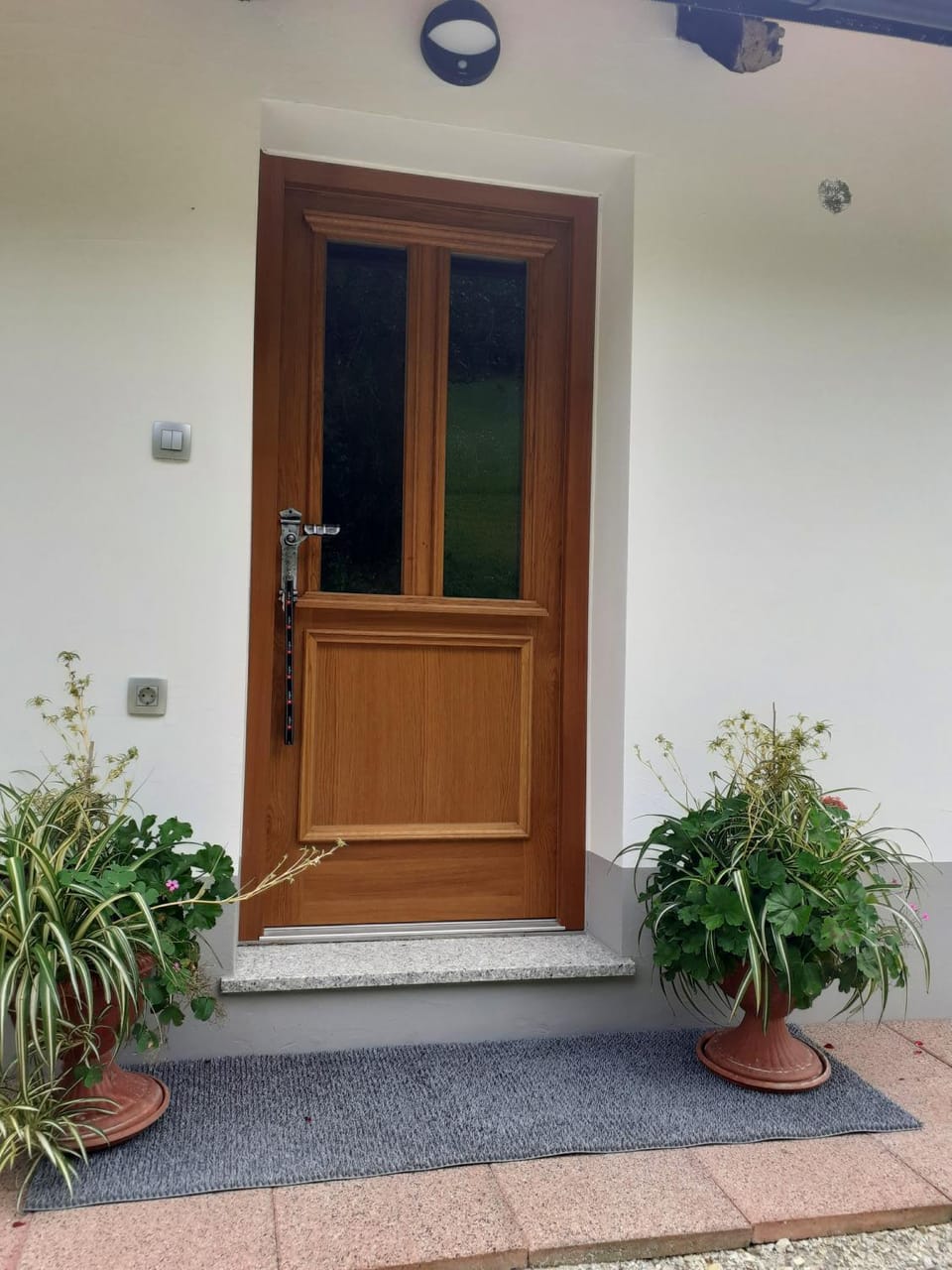Facade/entrance, Day