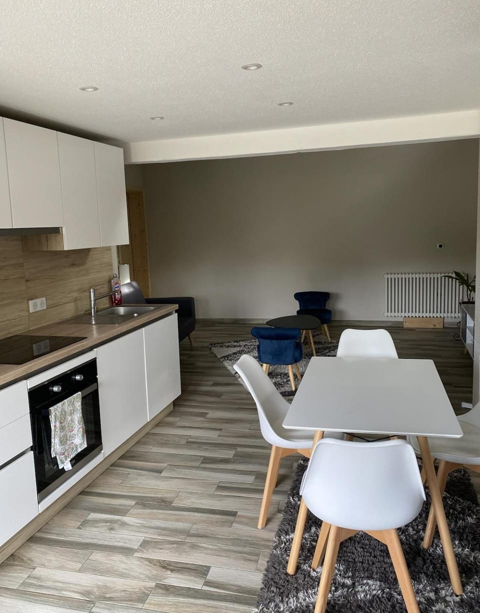 l'ECURIE pour 6 personnes House in Bourgogne-Franche-Comté