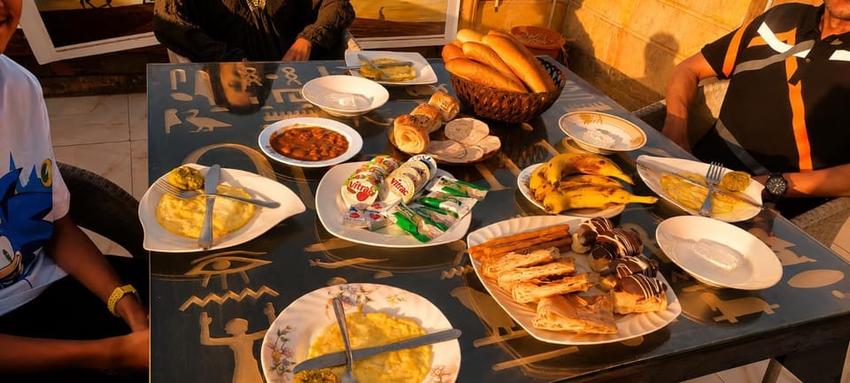 Food and drinks, Food, Breakfast, Continental breakfast, Drinks