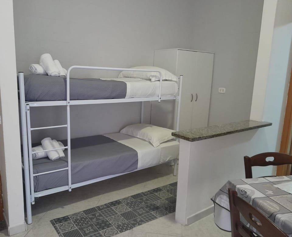 bunk bed
