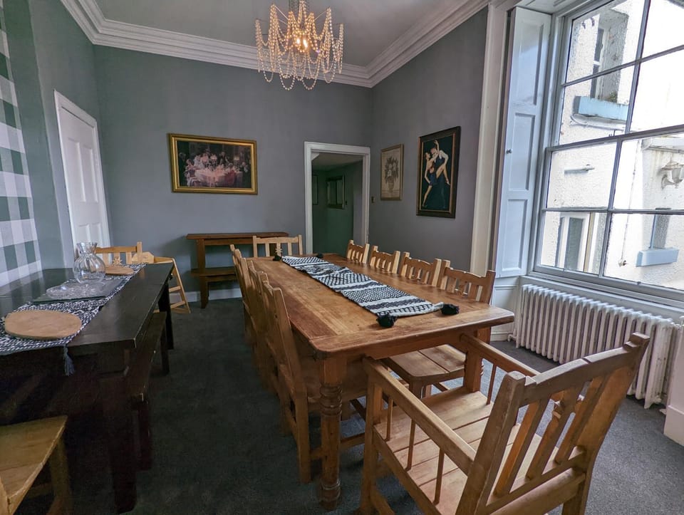 Bonnyside House House in Scotland