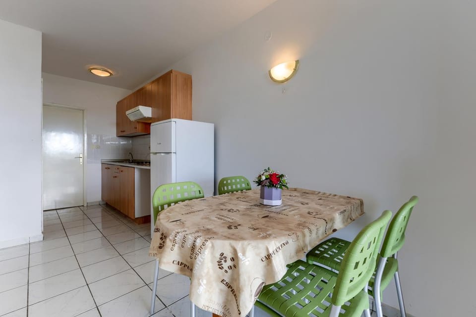 Wohnung für 23 Personen mit Privatsphäre Apartment in Zadar County