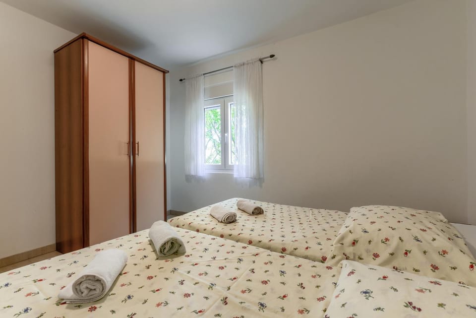 Wohnung für 23 Personen mit Privatsphäre Apartment in Zadar County