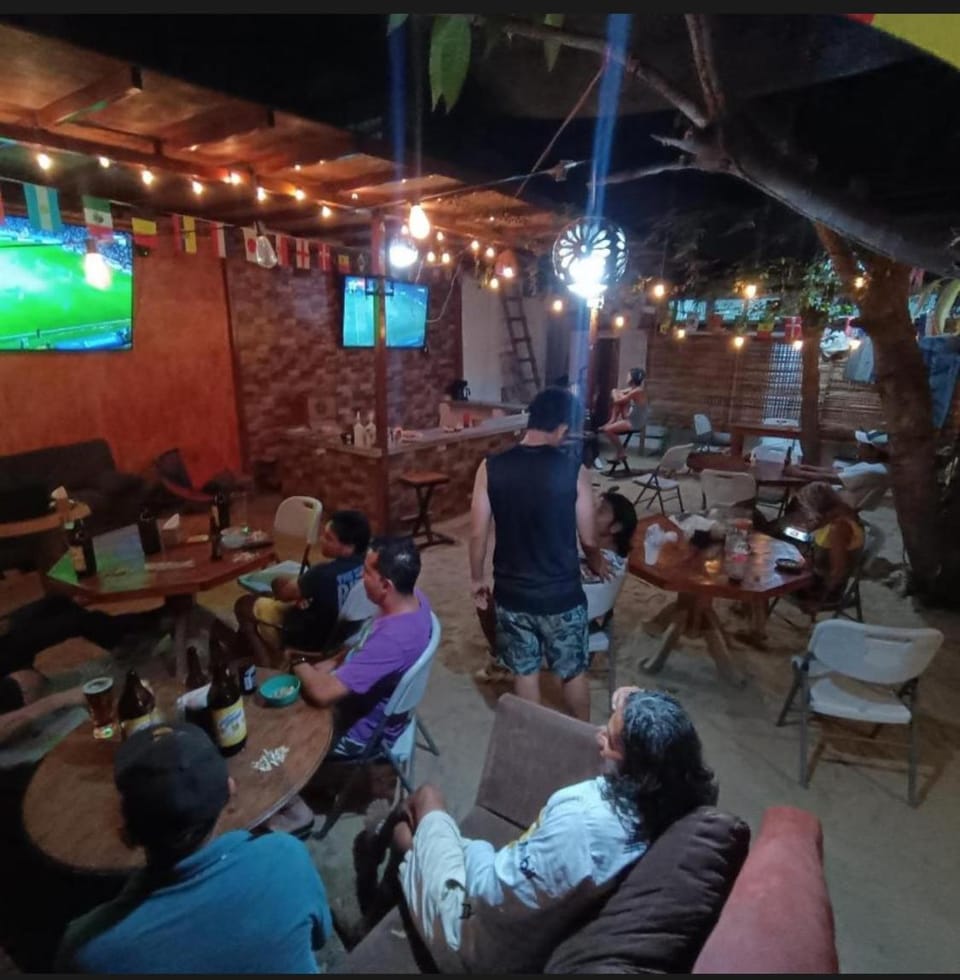 TV and multimedia, Living room, Banquet/Function facilities, Seating area