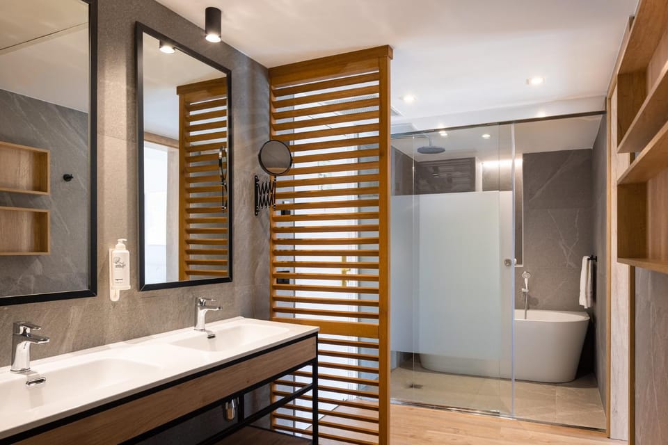 Shower, Bathroom, Bath