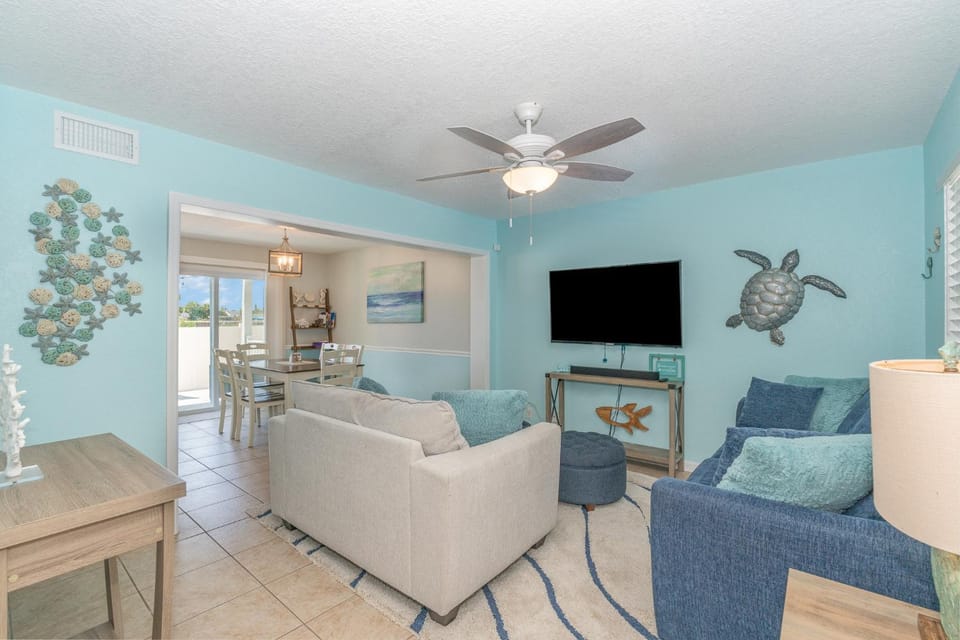 TV and multimedia, Living room, fireplace