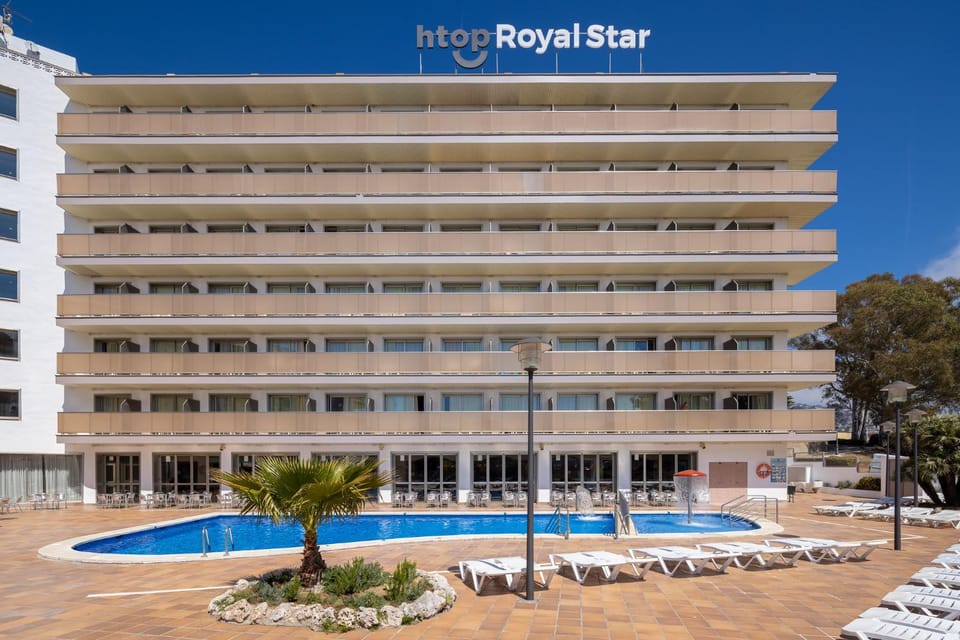 Property building, Pool view