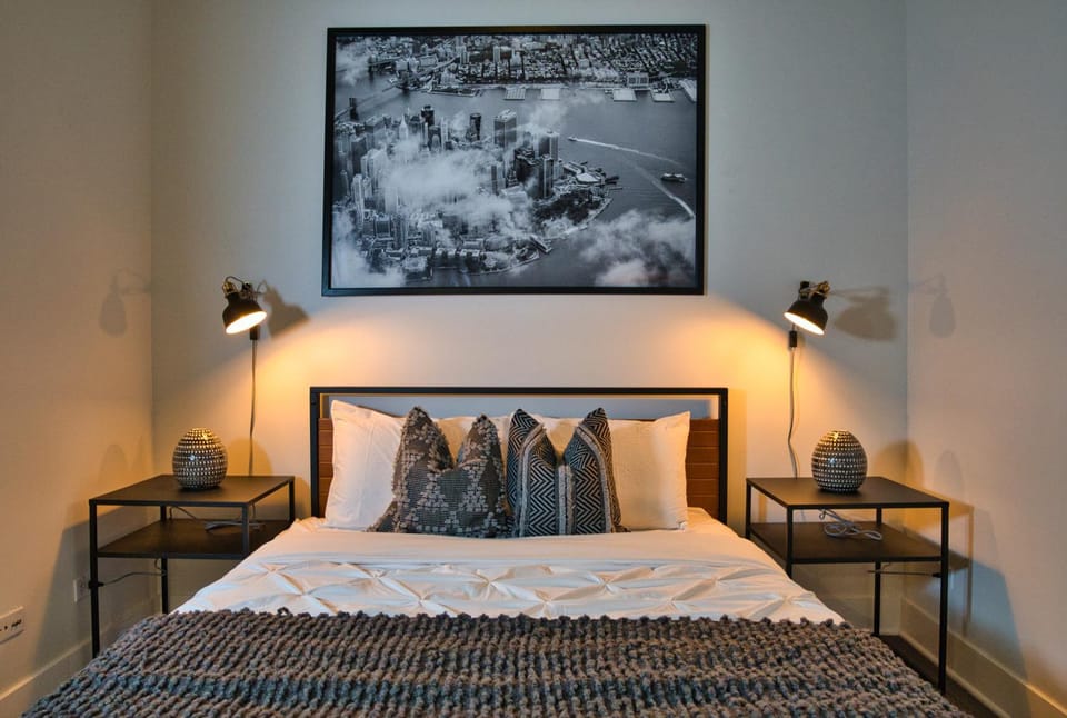 Bed, Photo of the whole room, Bedroom