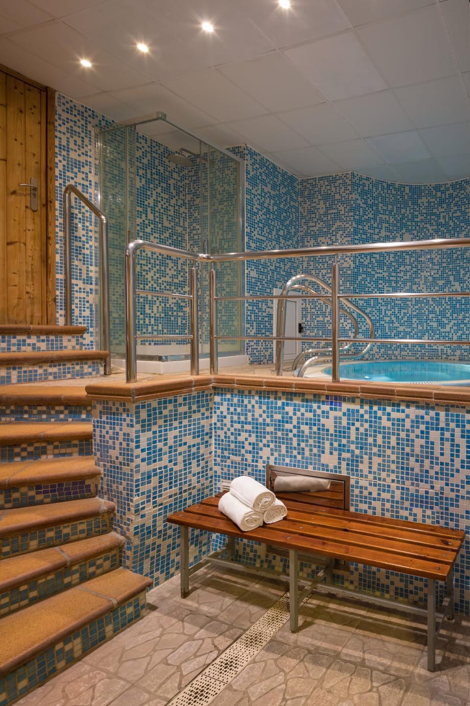 Hot Tub, Sauna, Spa and wellness centre/facilities