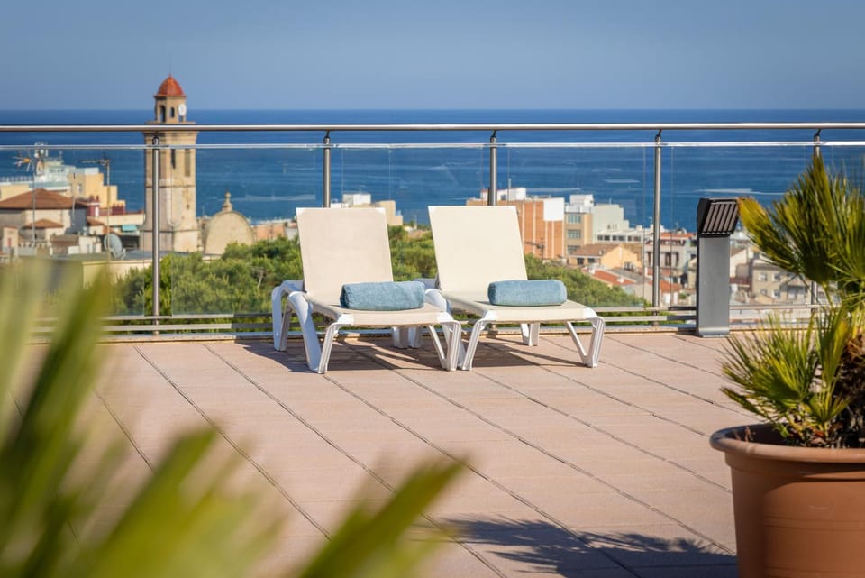 Solarium, View (from property/room), Balcony/Terrace, Sea view