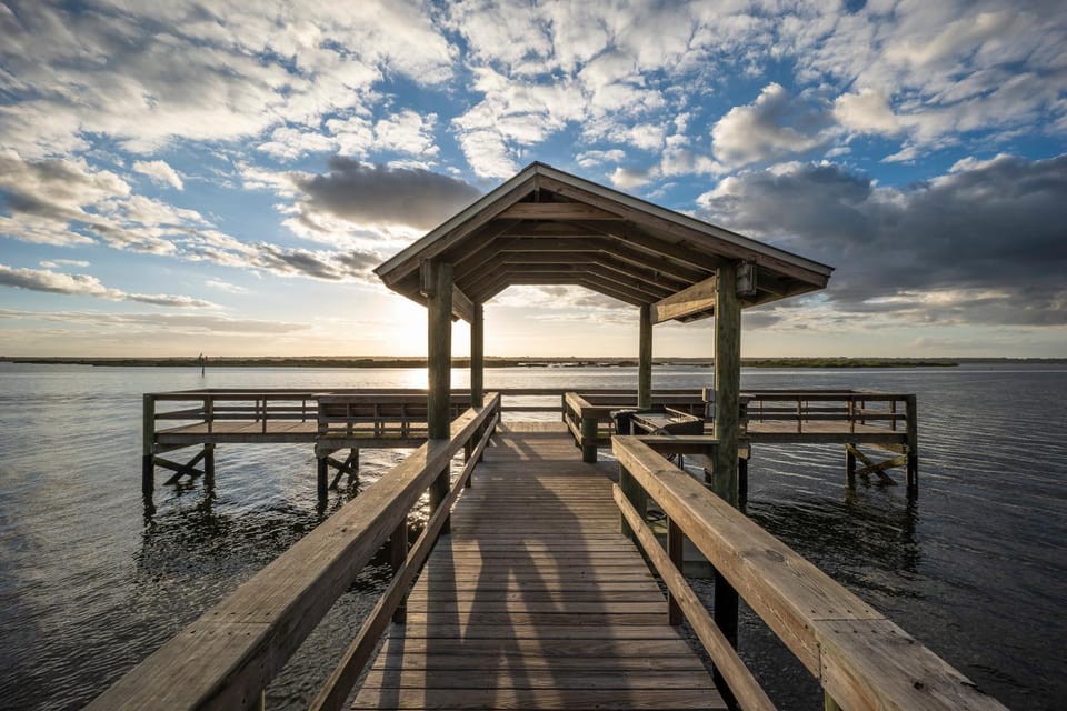 Fishing, Seating area, Lake view