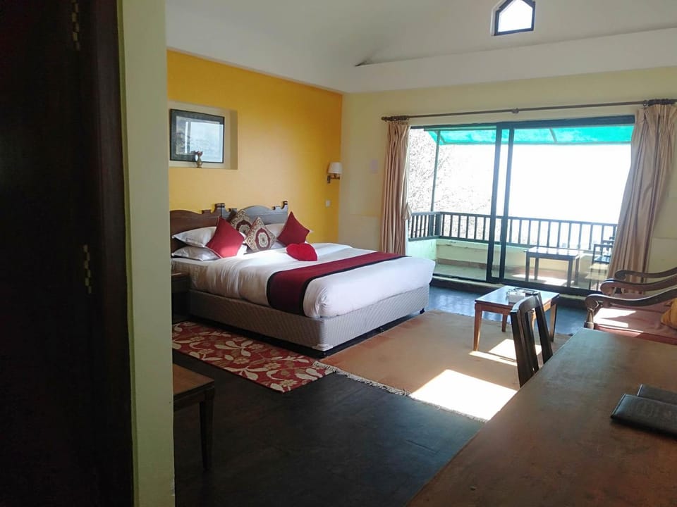 View (from property/room), Living room, Seating area