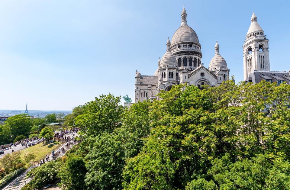Nearby landmark, Day, Natural landscape, City view, Landmark view