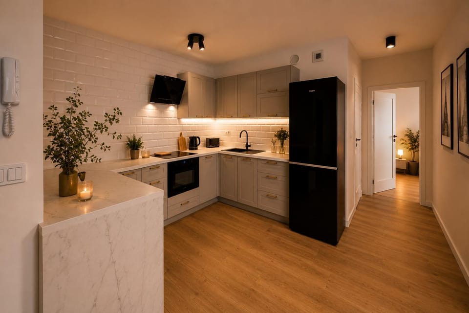 Kitchen or kitchenette, oven, pet friendly, stove, kitchen