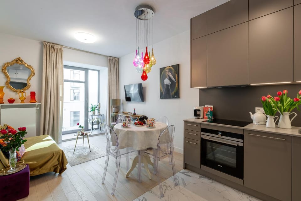 View (from property/room), Kitchen or kitchenette, Living room