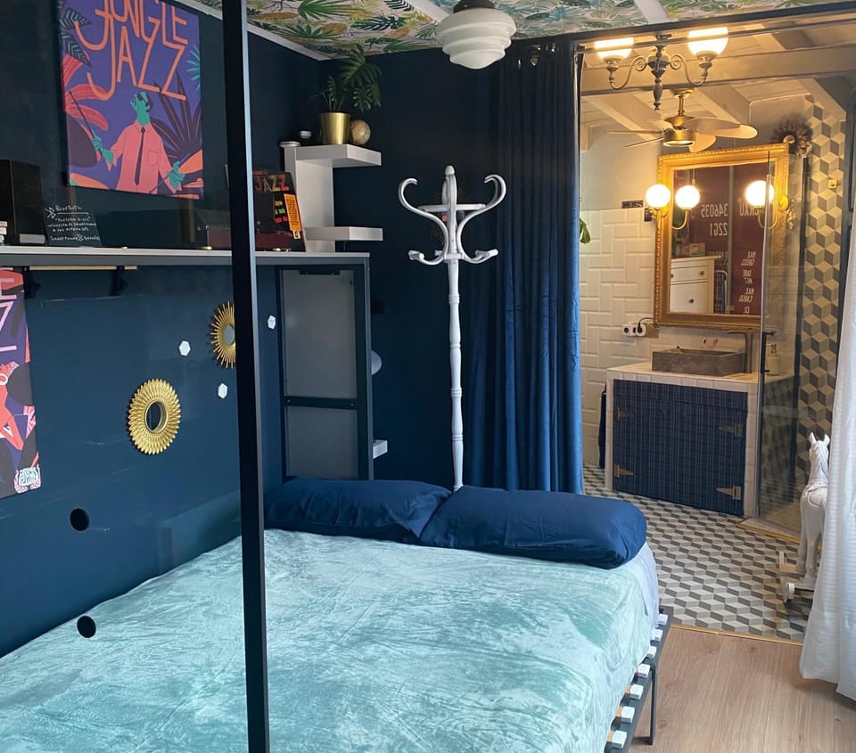 Bed, Bathroom, Bedroom