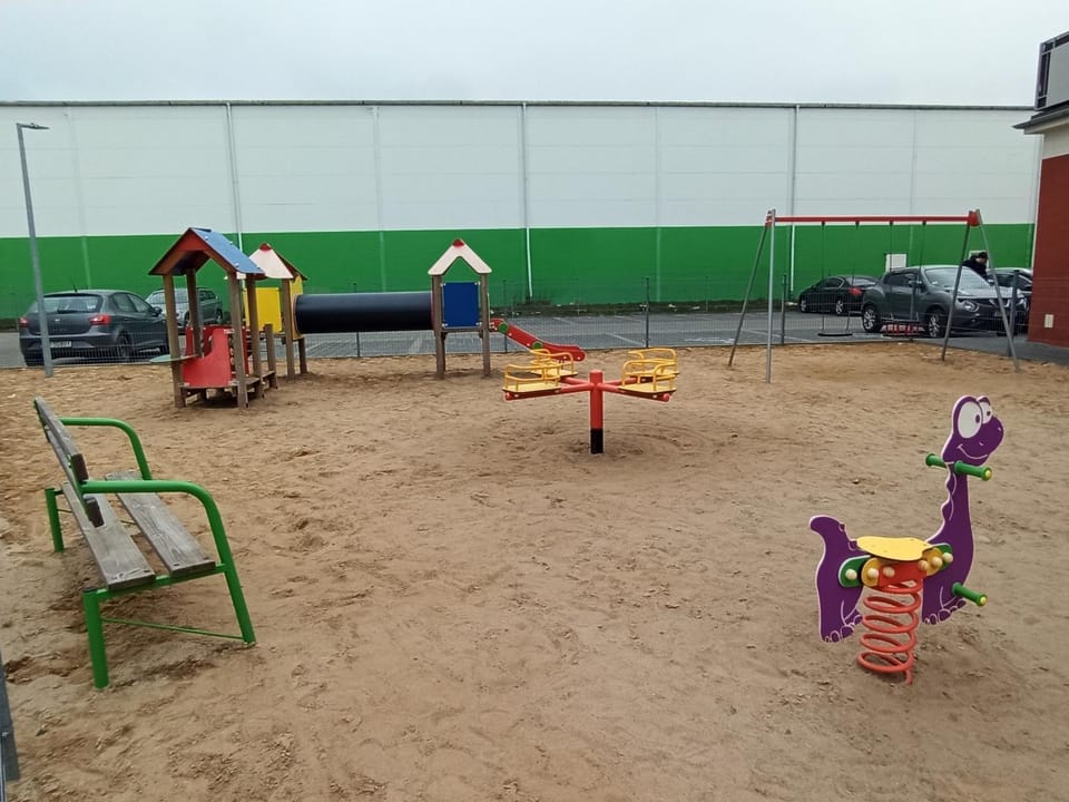 Day, Children play ground