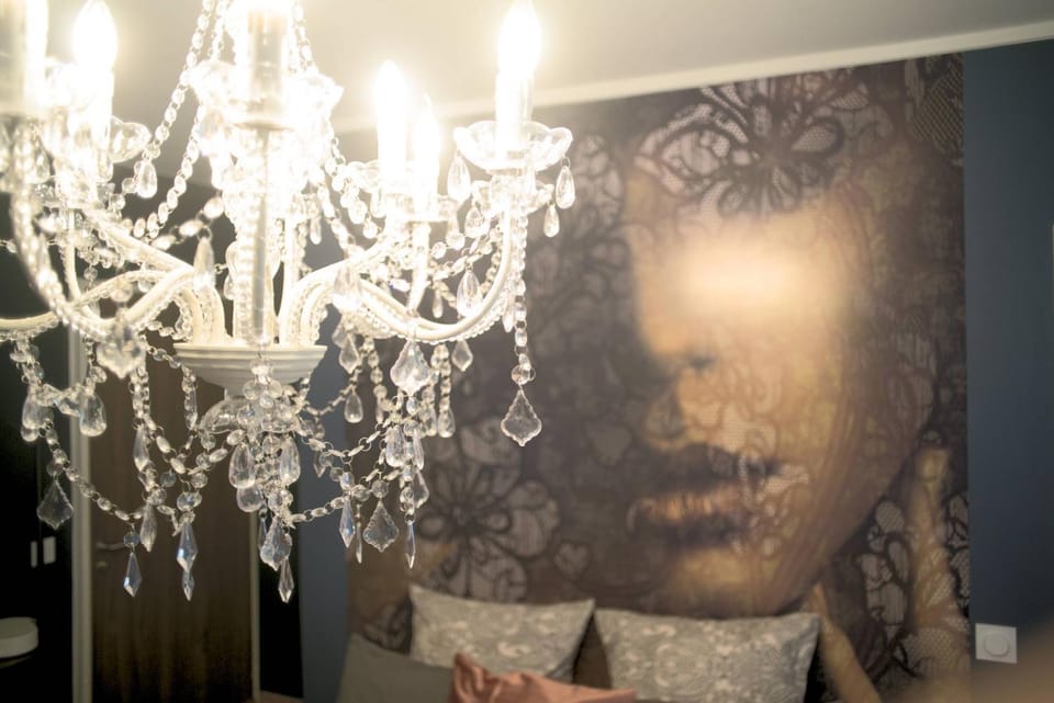 Decorative detail, Bedroom
