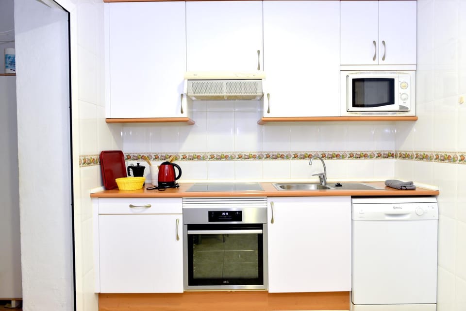 Kitchen or kitchenette, dishwasher, pet friendly