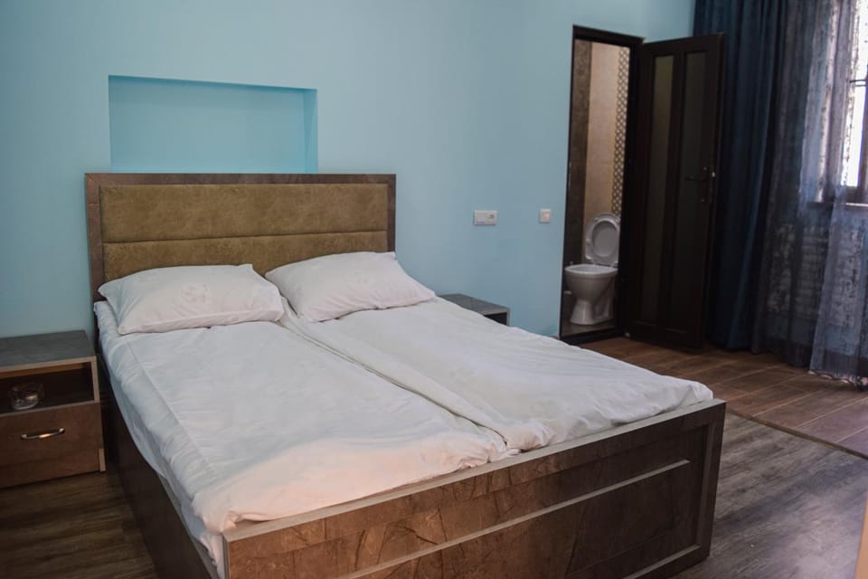 Toilet, Bedroom