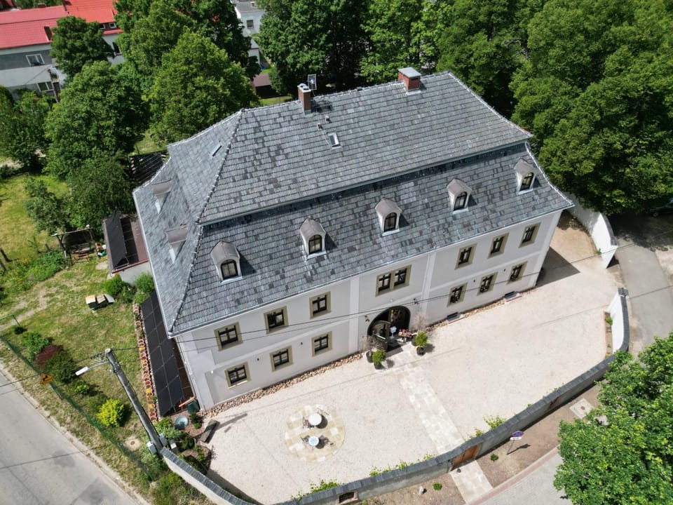 Property building, Balcony/Terrace