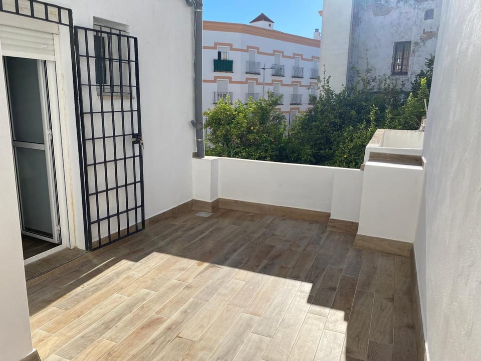 View (from property/room), Balcony/Terrace