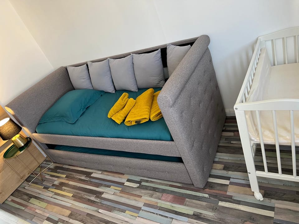 LE PARADIS APPARTEMENT Apartment in Provence-Alpes-Côte d'Azur