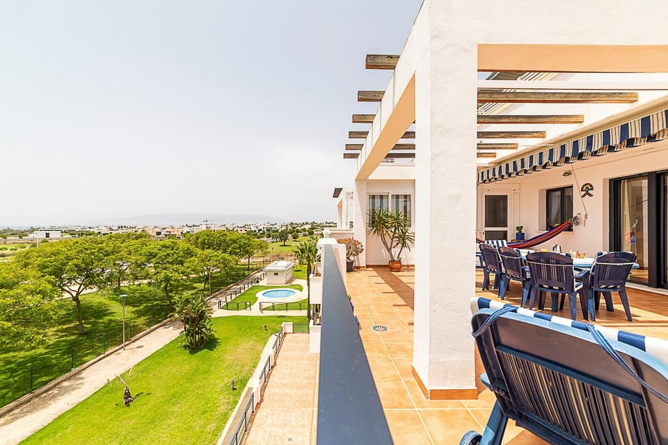 Ático El Paraíso del Toyo Apartment in Retamar