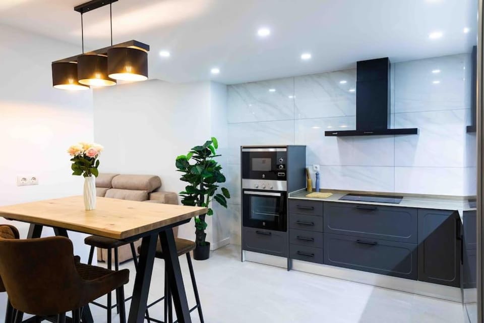 Modern 3-bed apartment in heart of torremolinos Apartment in Torremolinos