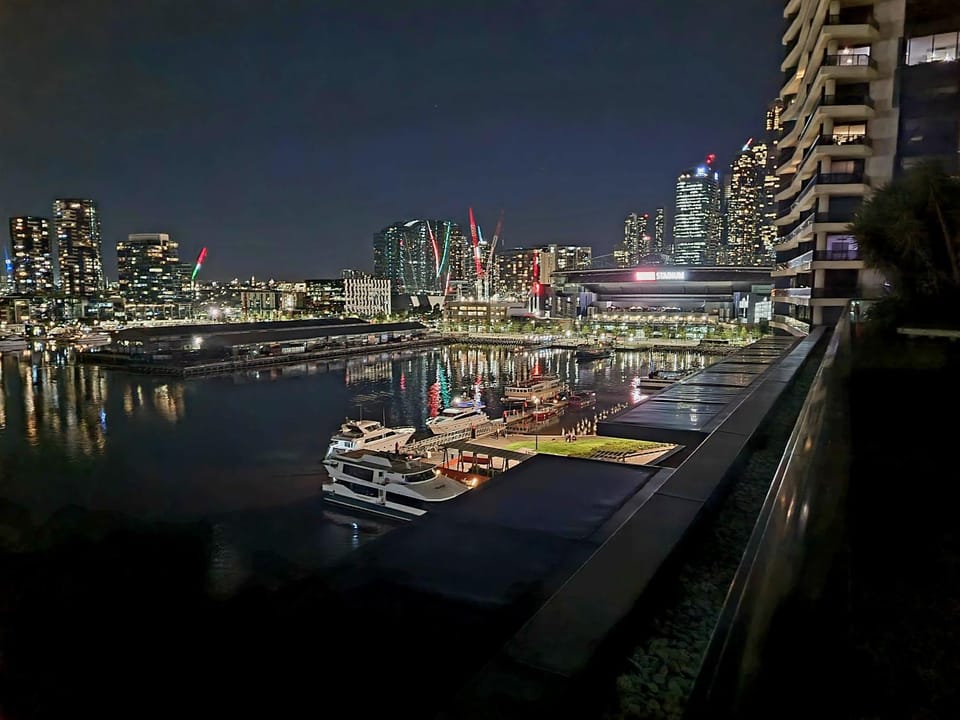 City view, River view
