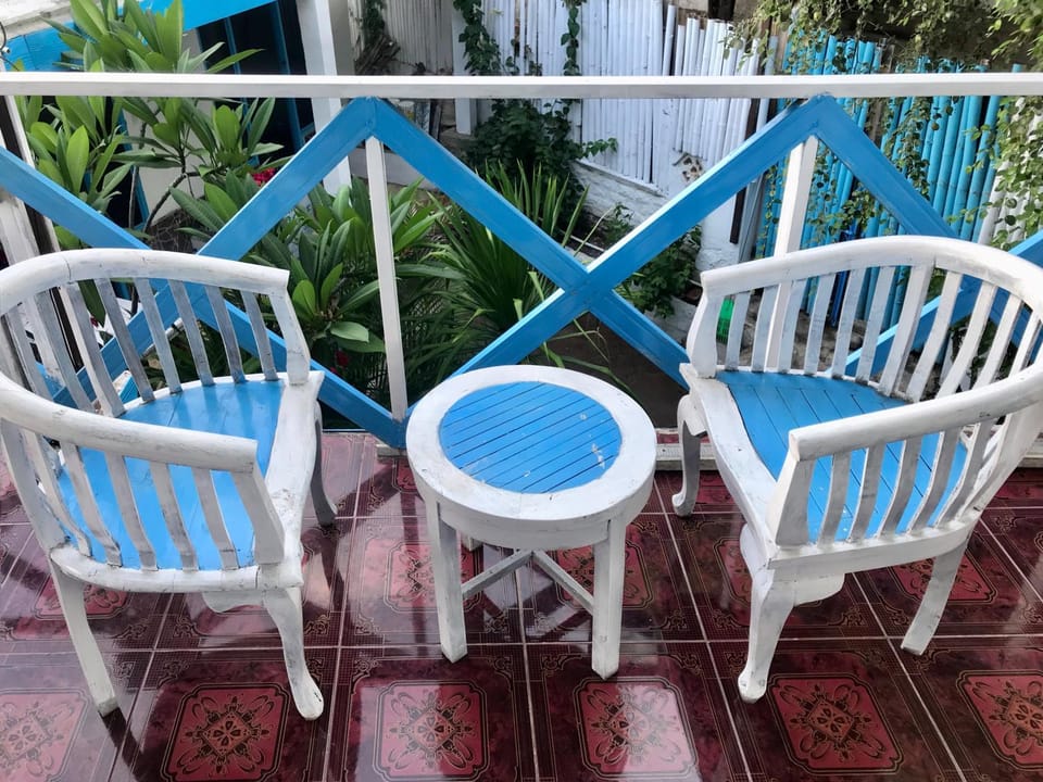 Property building, Patio, Patio, Balcony/Terrace, Balcony/Terrace