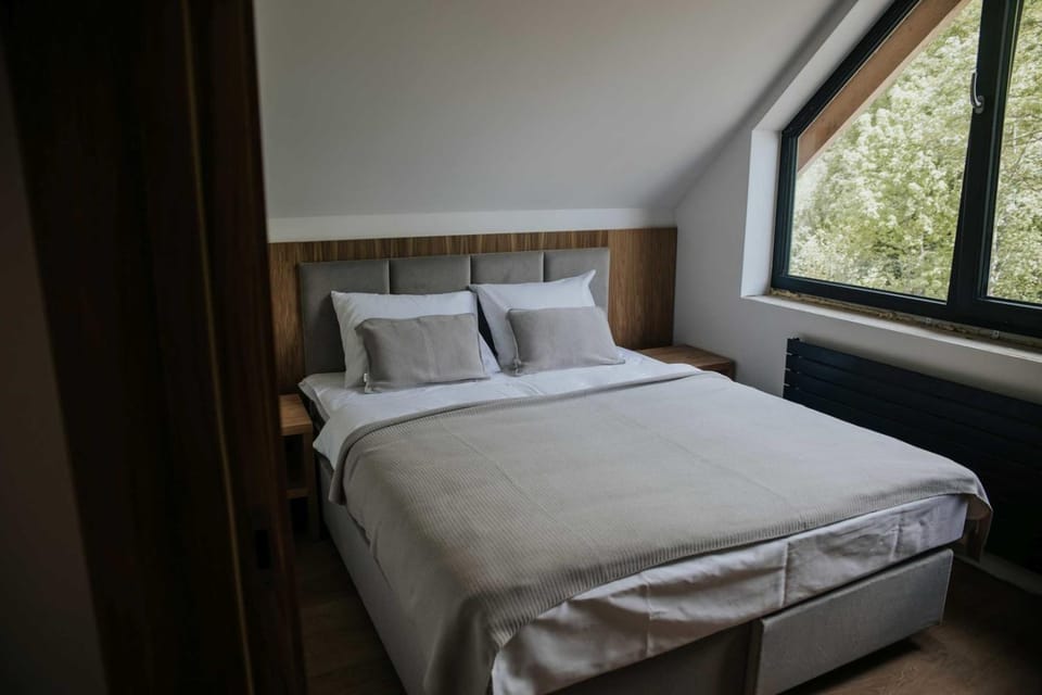 Bed, View (from property/room), View (from property/room), Other, Other, Other, Photo of the whole room, Seating area, Bedroom, towels, towels